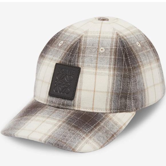Loewe NWT patch tartan Checkered Cap in Cream and Brown - Picture 2 of 4